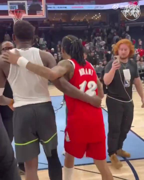 狼王&槍王惺惺相惜！華子賽后與莫蘭特相互致意！