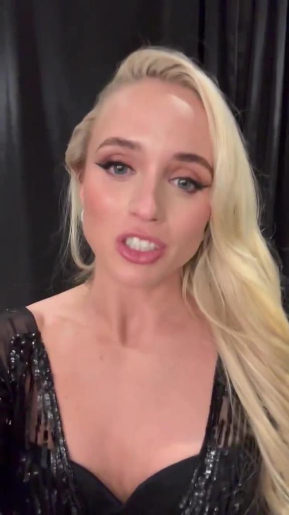 這么甜美的長(zhǎng)相，要是不跟你說(shuō)，你都不知道她也是籃球遠(yuǎn)動(dòng)員